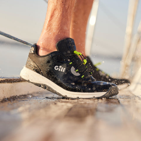 Image of Gill Verso Race Sneaker